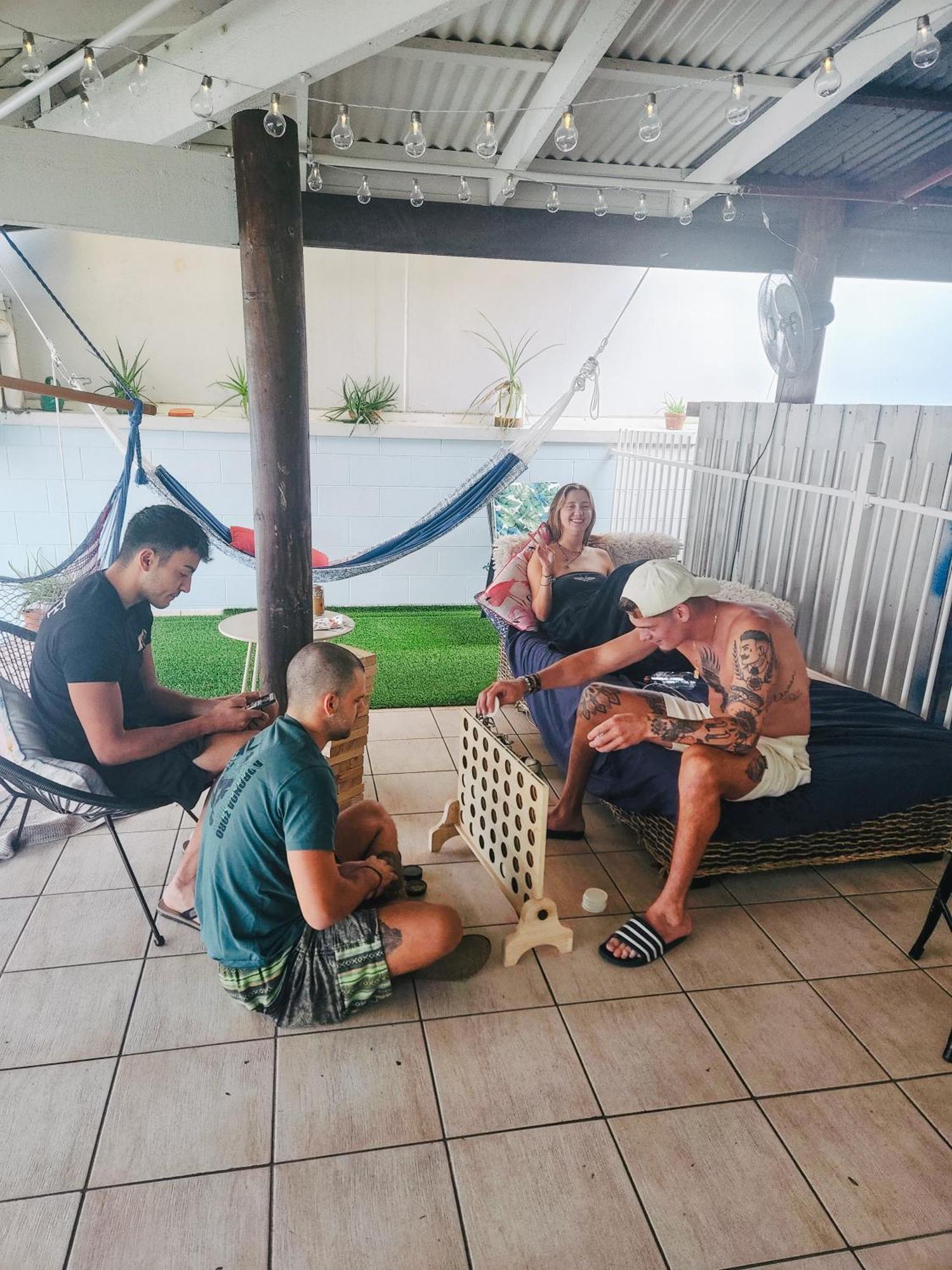 The Espy Hostel แคนส์ ภายนอก รูปภาพ